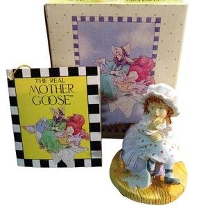Mini Miss Muffet MacMillan 2.5"T Figurine 1989